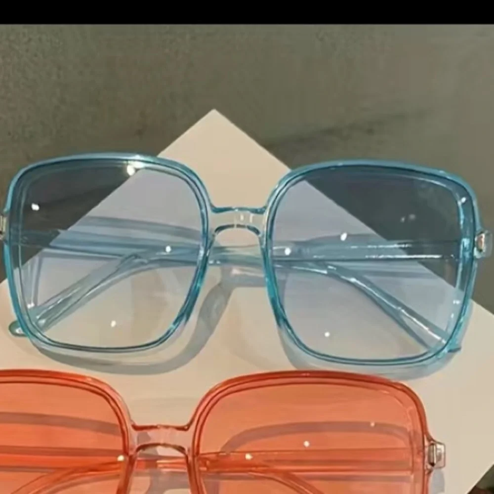 🆕OVERSIZED LIGHT BLUE SUNGLASSES- NIB